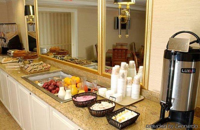 Rockville Centre Inn - Jfk Airport Ресторант снимка