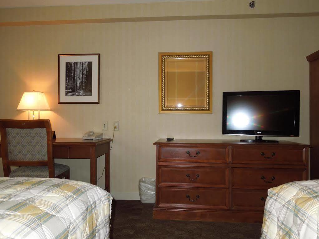 Rockville Centre Inn - Jfk Airport Екстериор снимка